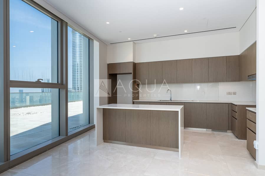 Partial Burj Khalifa View | 4 BDs + Maid