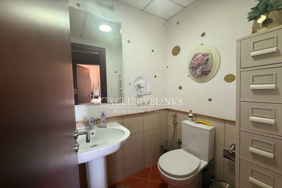 Best Layout | Prime Location | Canal Views - Image 8