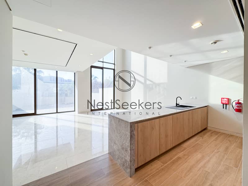 Stunning Sea & Burj Views | EXCLUSIVE | Ultra-Luxury Private Island Living