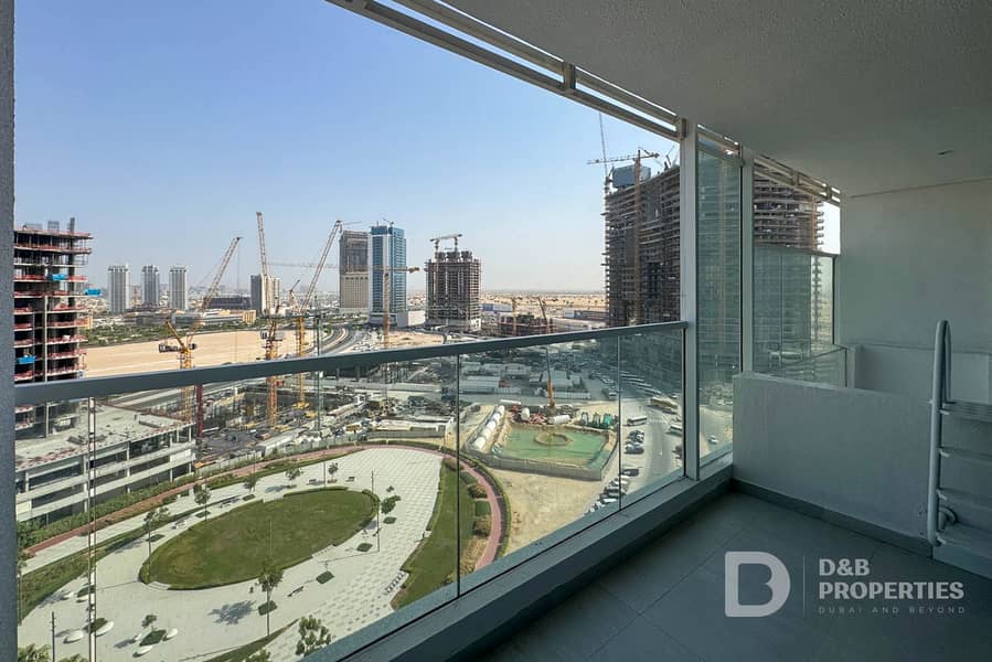 Vacant | Brand New | Fully Furnished | Park View - Image 15