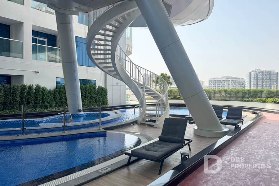 Vacant | Brand New | Fully Furnished | Park View - Image 16