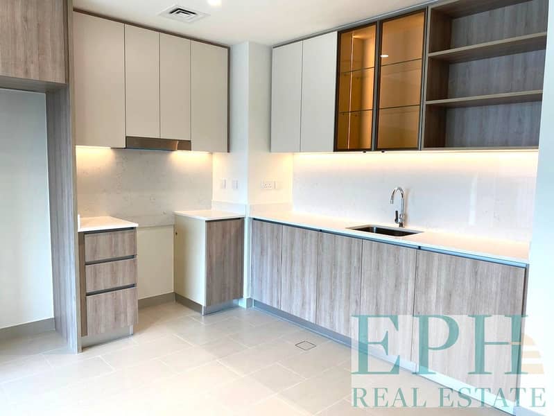 POOL AND PARK VIEW | READY TO MOVE | HIGH FLOOR - Image 10