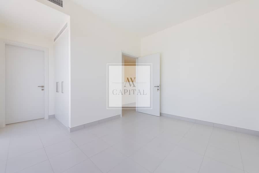 Corner Unit | Genuine Listing | Massive Plot - Image 17