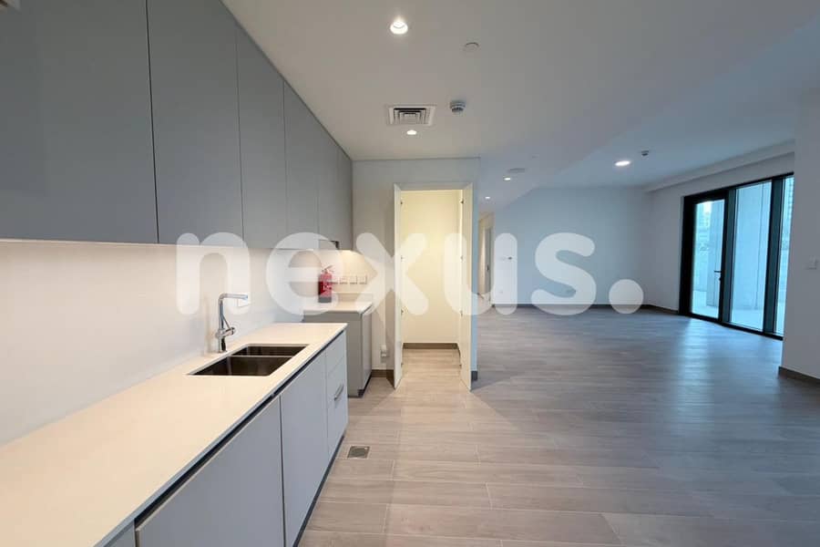 LARGE TERRACE | BRAND NEW | CHILLER FREE - Image 8