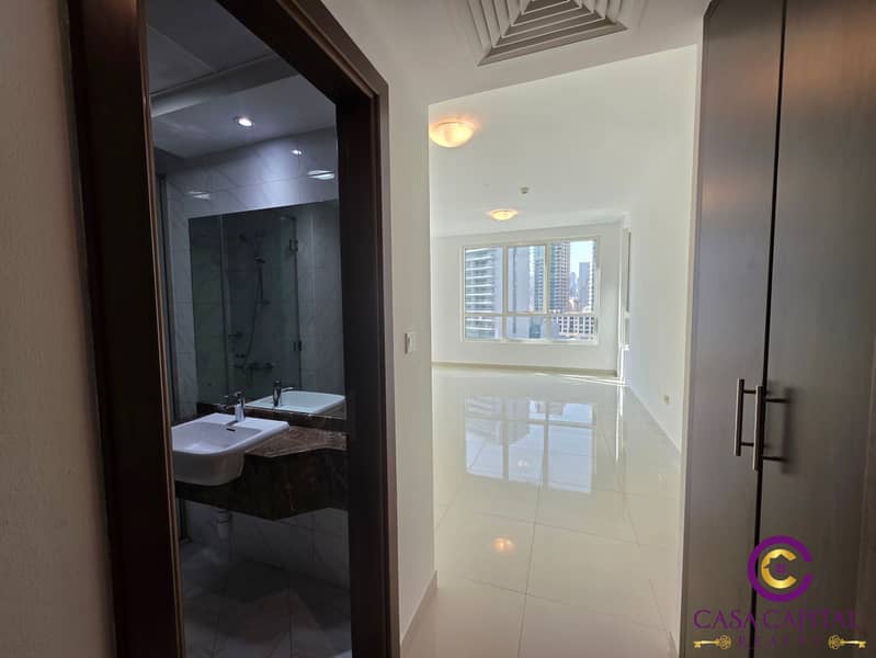 Spacious 2BR Apartment | Burj Khalifa View | Unfurnished | Ideal for Families - Image 7