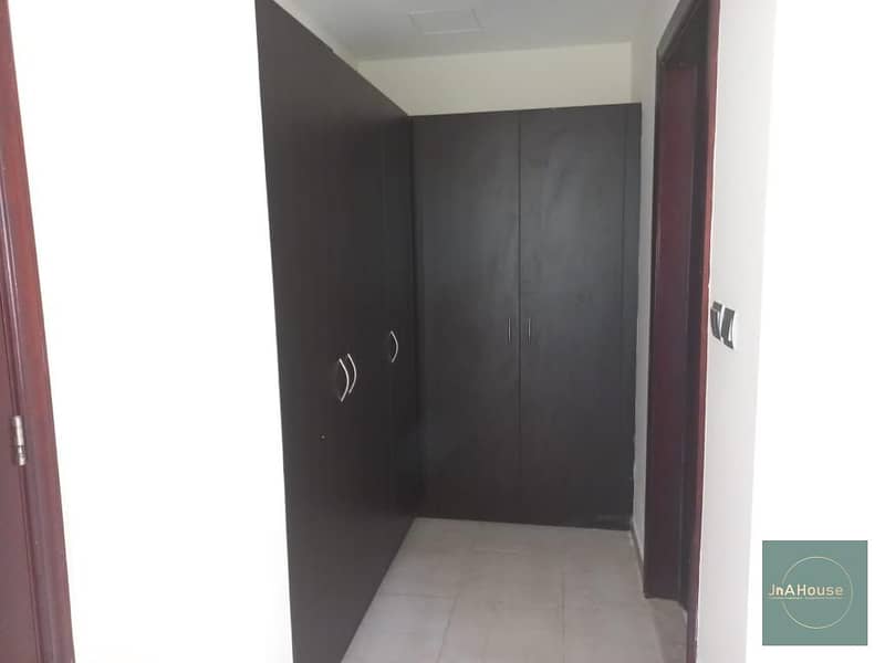 Chiller Free | Prime Location | Spacious - Image 6