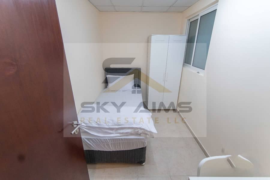 4 BHK | Furnished Apartment | Spacious Layout | Prime Location - Image 6