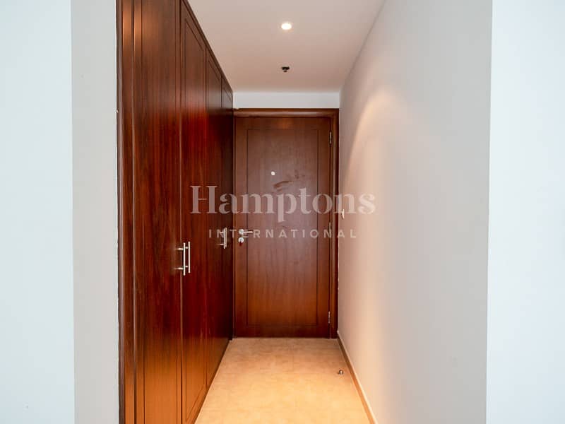 Spacious | Sea View | Ready | Great Location - Image 17