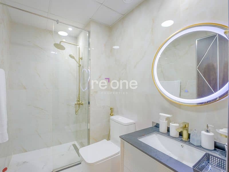 Modern 3BR+Maid | Spacious | Private Pool - Image 9