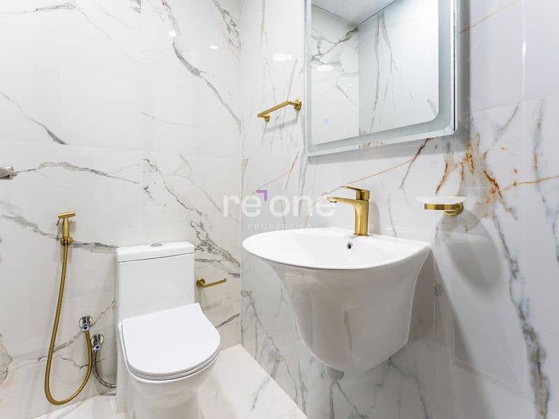 Modern 3BR+Maid | Spacious | Private Pool - Image 18