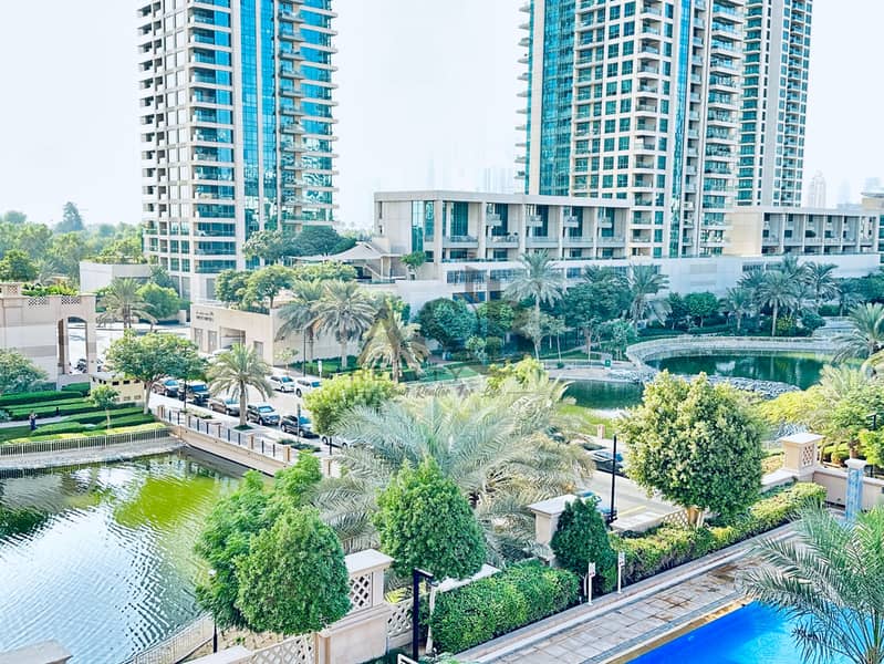 HUGE LAYOUT | POOL AND LAKE VIEW | LOW FLOOR - Image 8