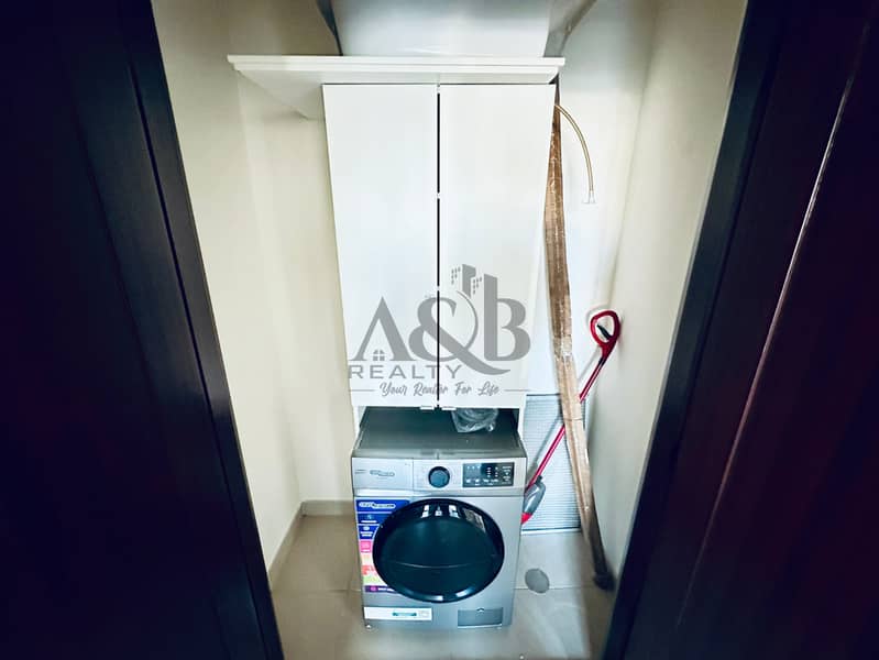 HUGE LAYOUT | POOL AND LAKE VIEW | LOW FLOOR - Image 23