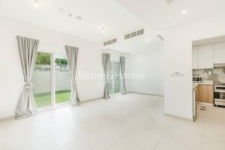 Spacious Layout | Vacant | Private Garden