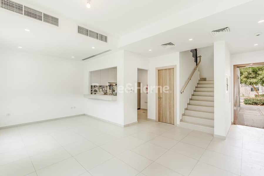 Spacious Layout | Vacant | Private Garden