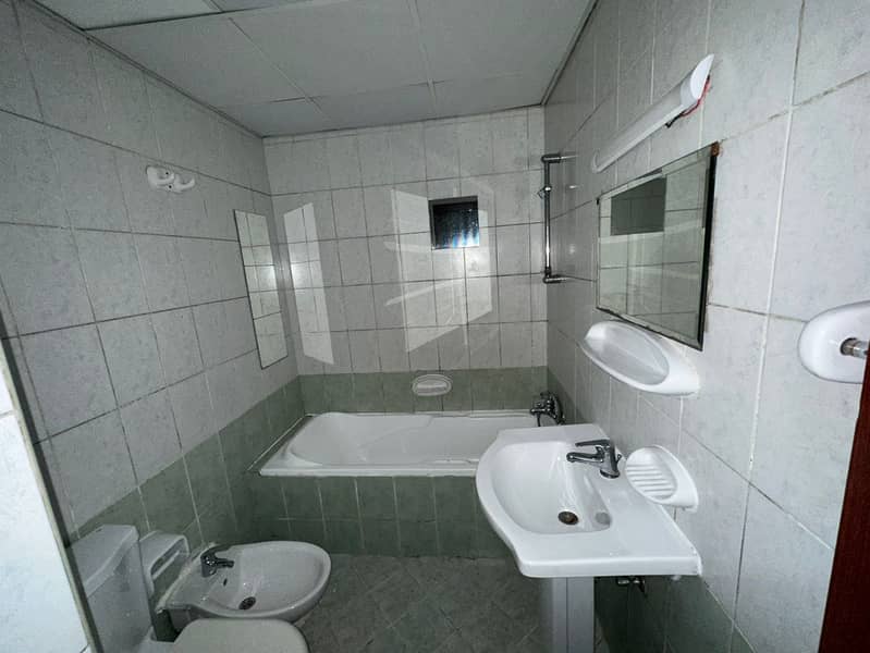 Good ROI | Rented | 1 Bedroom | England X Cluster - Image 6