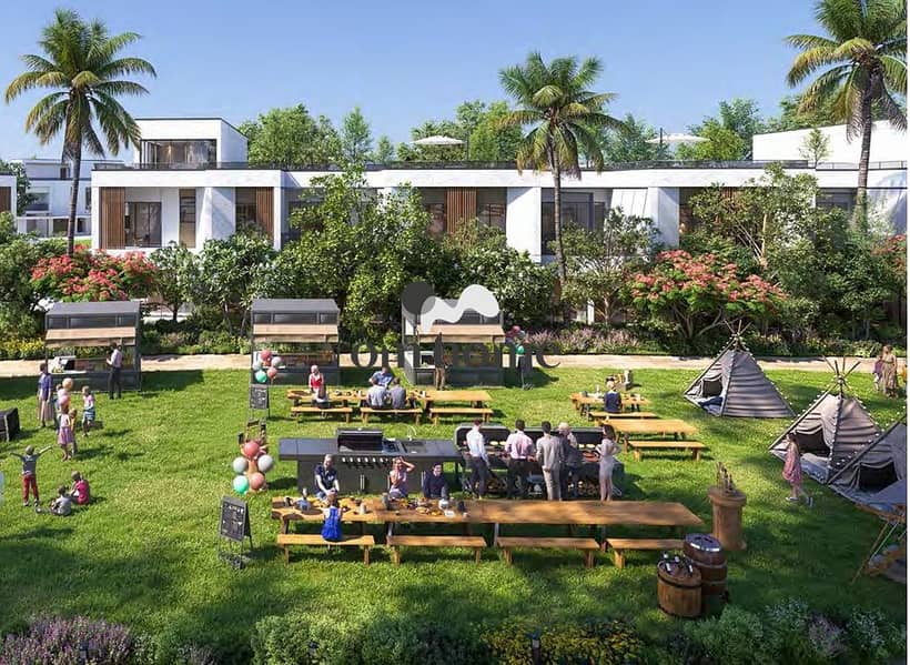 UNIQUE LOCATION EXCEPTIONAL | SINGLE ROW - Image 13