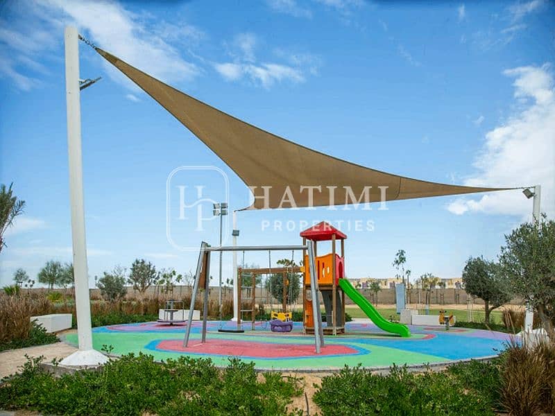 Modern 4BR End Townhouse I Off-Plan I Handover June 2026 - Image 9