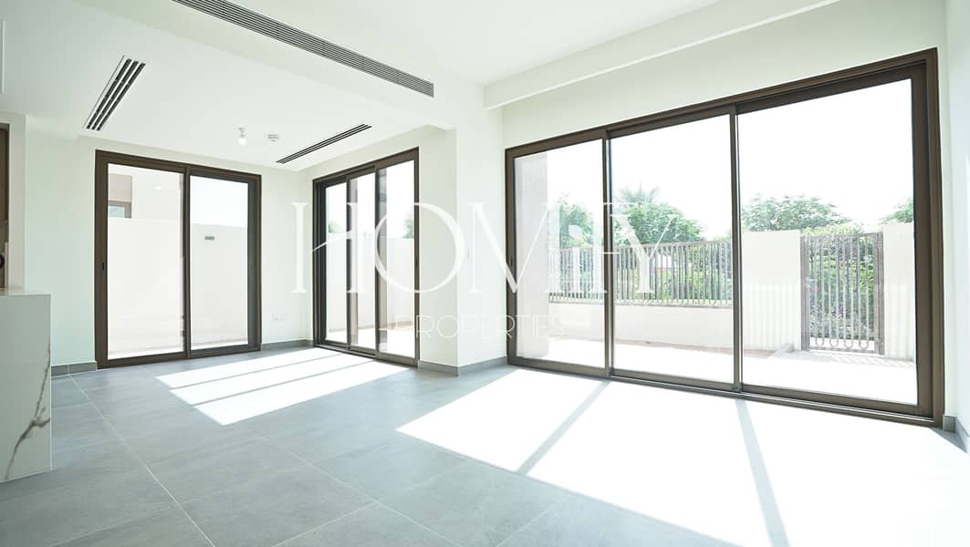 Brand new | Single Row | Ready to move