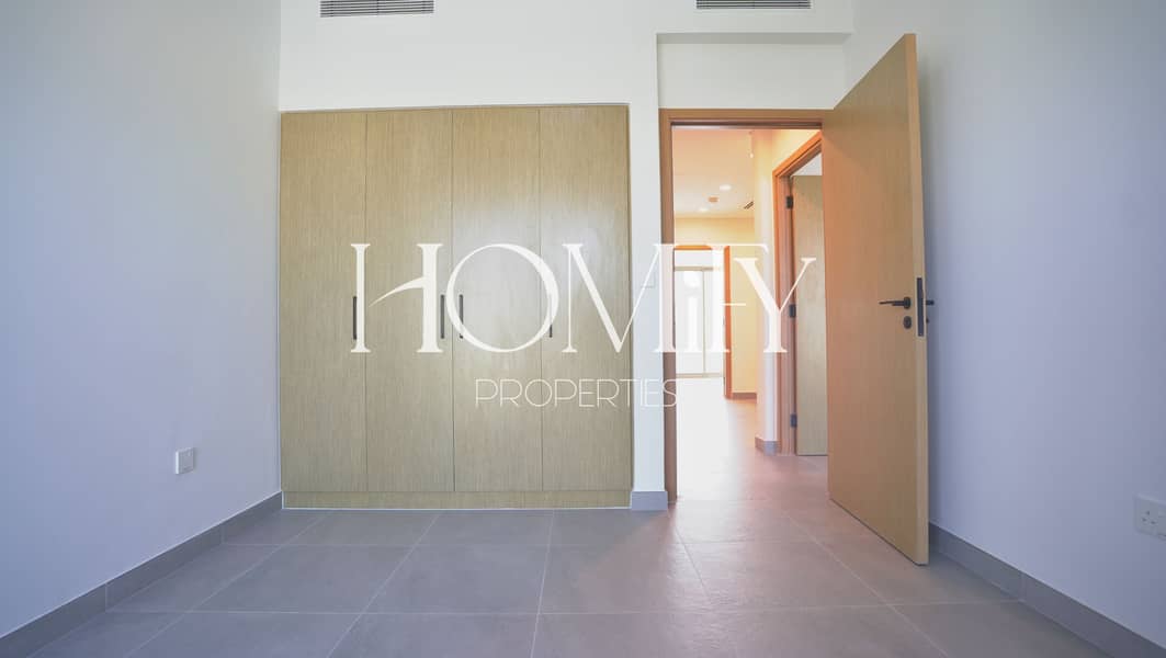 Brand new | Single Row | Ready to move