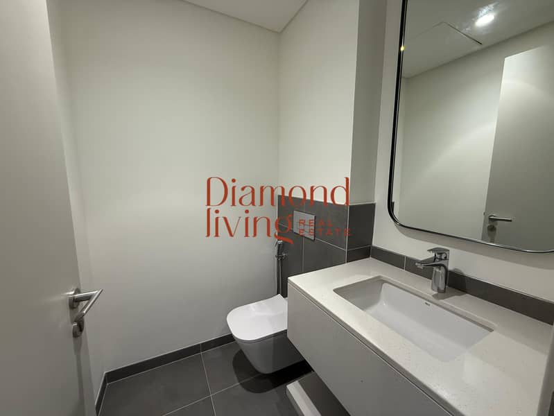 Exclusive Corner Unit | Bigger Plot | Brand New - Image 10