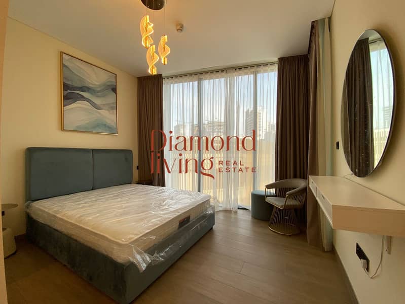 Vacant | Furnished | Study Room - Image 9