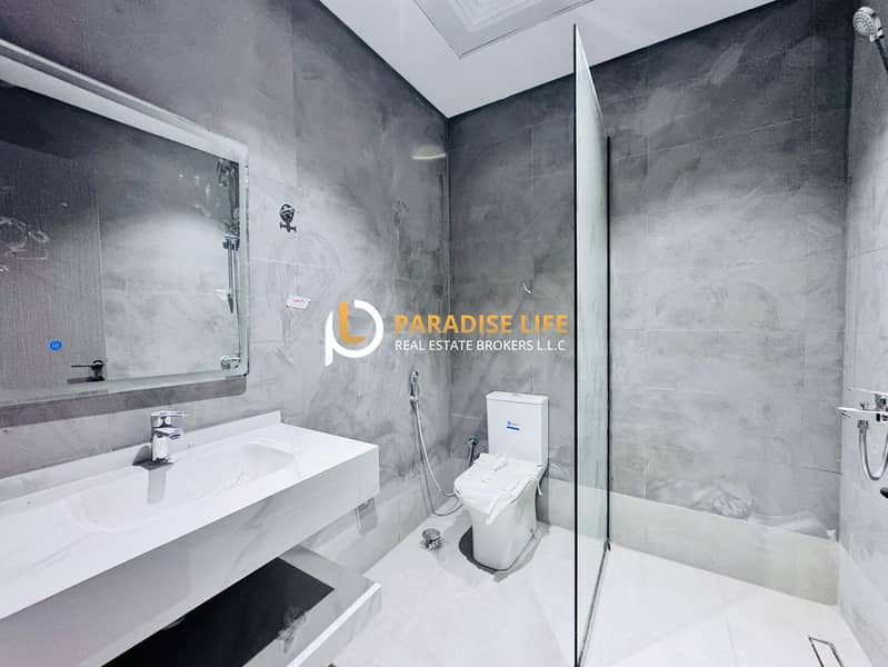 **BRAND NEW** 5BEDROOM ALL EN SUITE-ELEVATOR-MAIDS-COVERD PARKING-AWAY FROM FLIGHT - Image 13