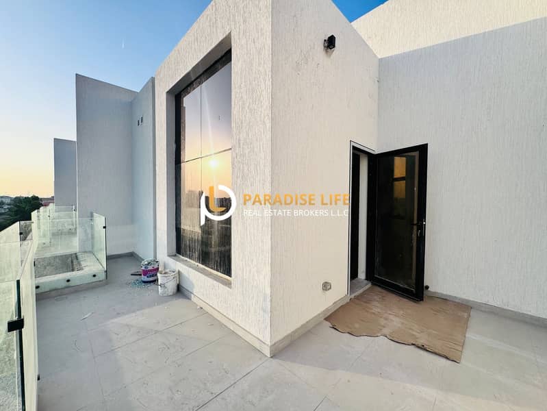 **BRAND NEW** 5BEDROOM ALL EN SUITE-ELEVATOR-MAIDS-COVERD PARKING-AWAY FROM FLIGHT - Image 16