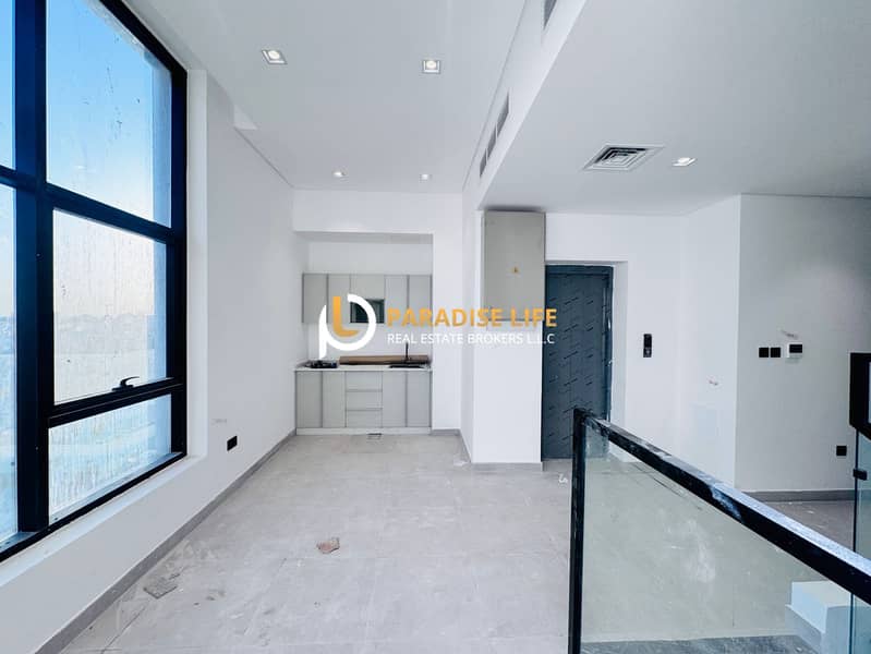 **BRAND NEW** 5BEDROOM ALL EN SUITE-ELEVATOR-MAIDS-COVERD PARKING-AWAY FROM FLIGHT - Image 9