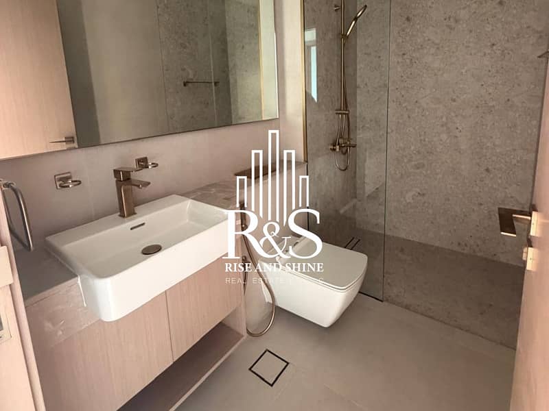 Binghatti Phoenix, Jumeirah Village Circle,Dubai