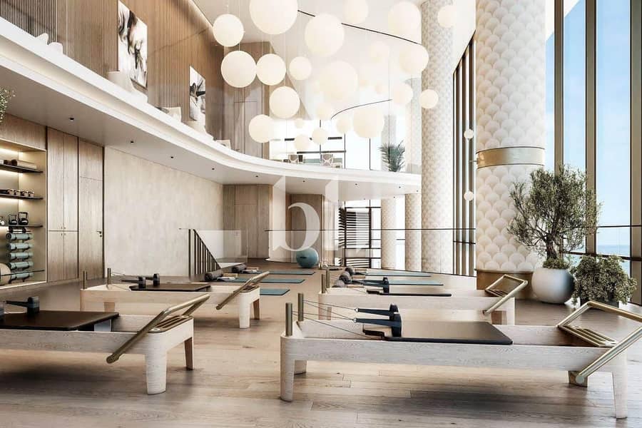 Seaside Serenity | Elegant 1BR | Skyline Views