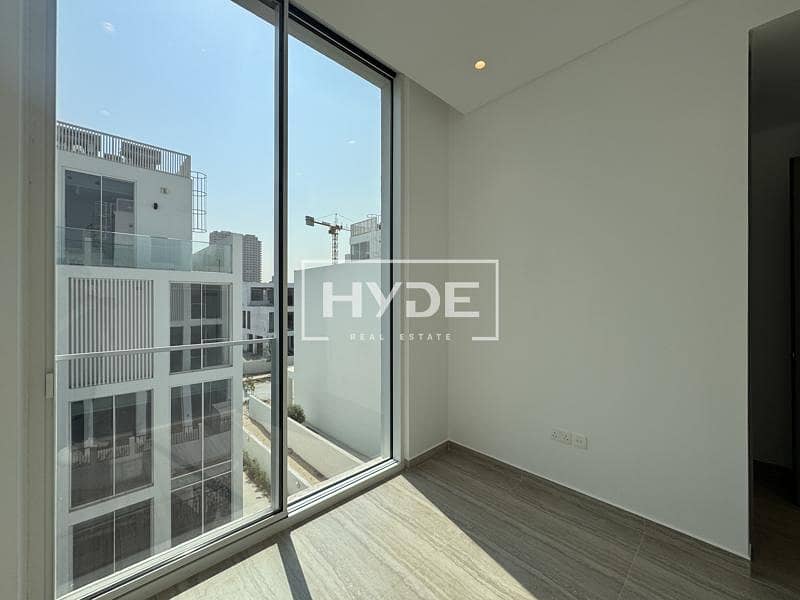 Skyline Views | B Type Layout | Vacant | - Image 9