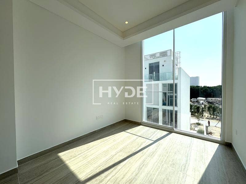 Skyline Views | B Type Layout | Vacant | - Image 12