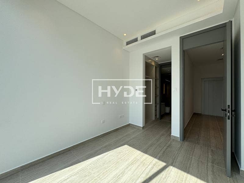 Skyline Views | B Type Layout | Vacant | - Image 13