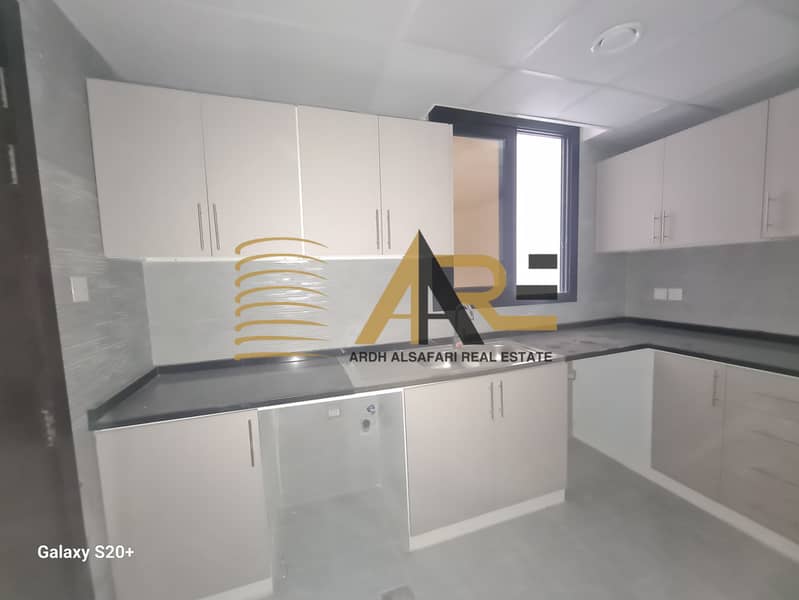 3 20250929_140444. jpg