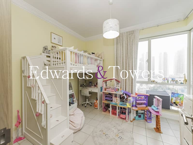 Upgraded and Modern|Semi-furnished or Unfurnished - Image 25