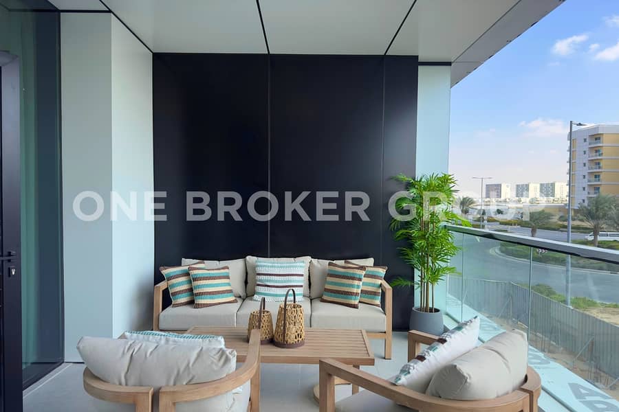 Value for Money | Genuine Resale | Exclusive - Image 6