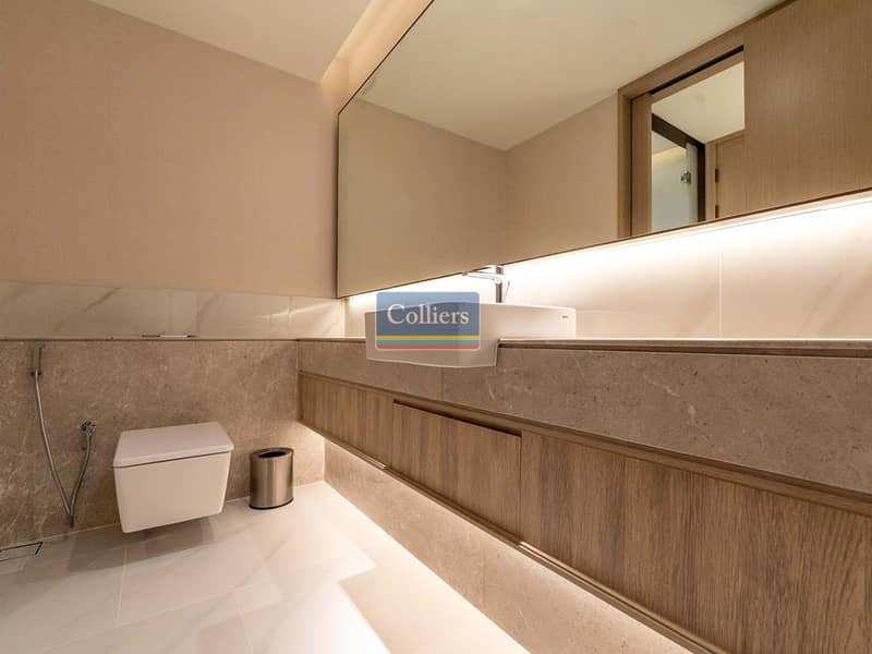 Sophisticated Sea View | Luxury Finishes | Vacant - Image 18