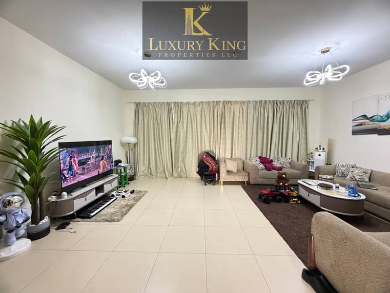 SINGLE ROW , VOT 3 Bedroom + Maid Room Townhouse