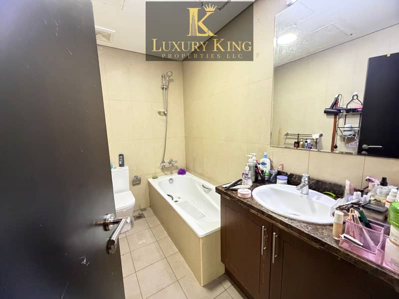 SINGLE ROW , VOT 3 Bedroom + Maid Room Townhouse - Image 12