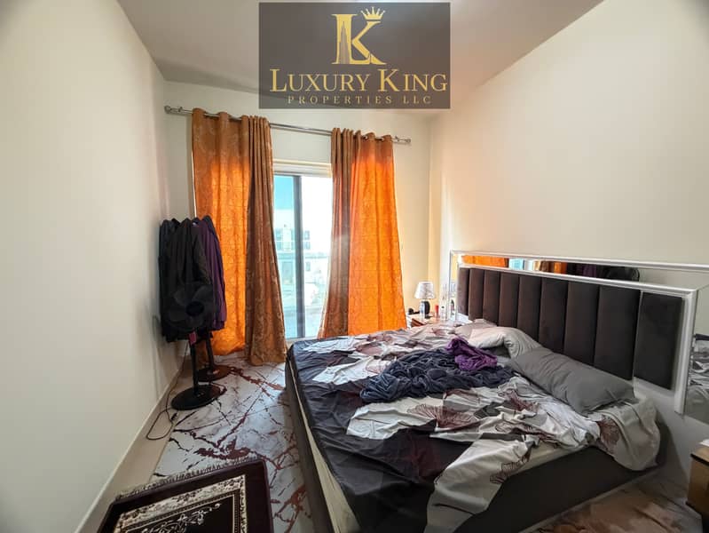 SINGLE ROW , VOT 3 Bedroom + Maid Room Townhouse - Image 7