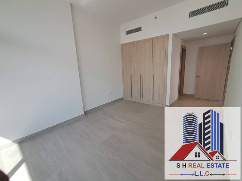 Brand new Luxury 2bhk with kichen applinces ready to move Dont chanse miss out