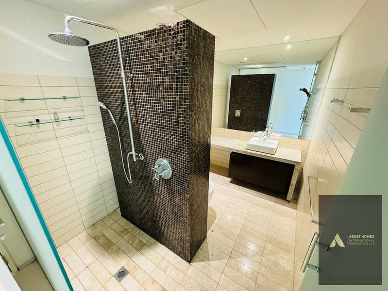 Chiller Free, Luxury and Spacious, High Floor, Great Views - Image 24