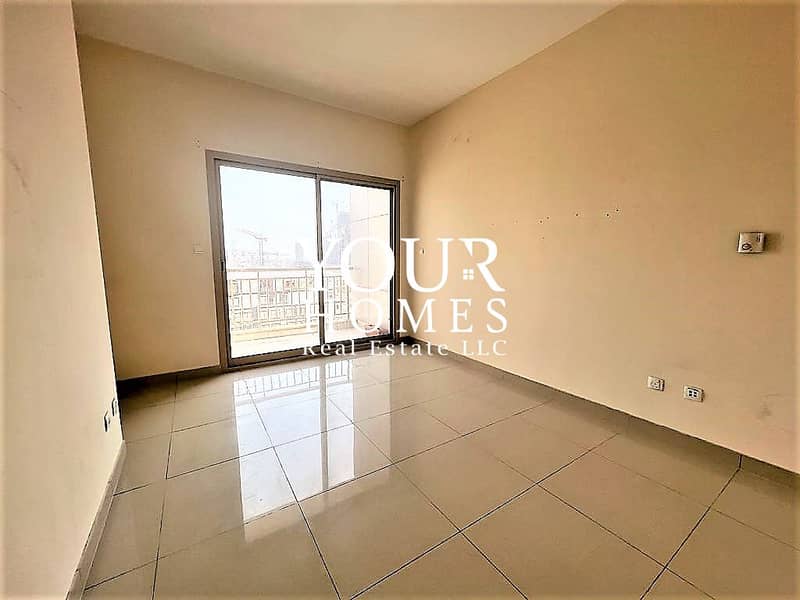 Spacious 1 Bedroom | High Floor | Pool View