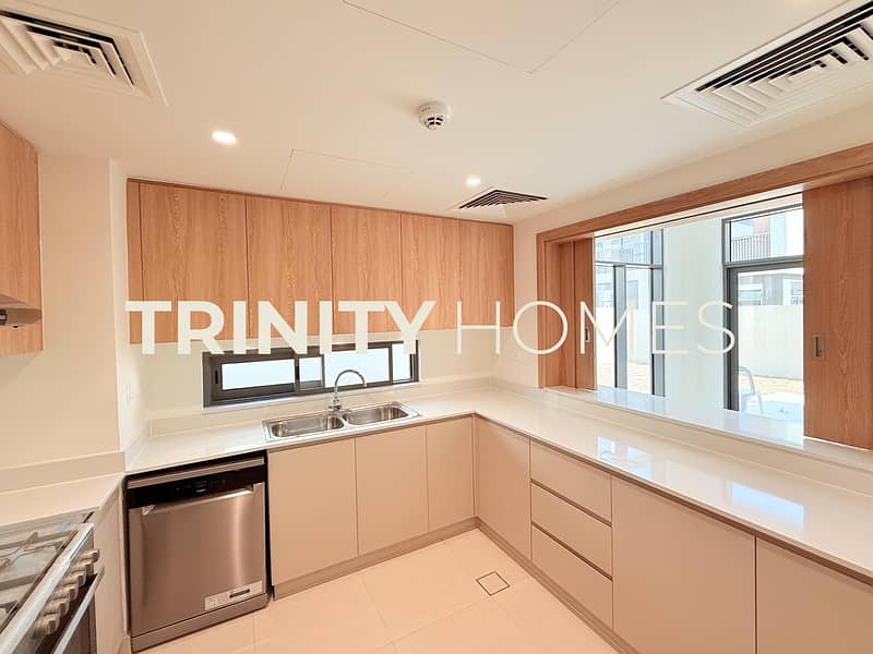 4+ Maids | Beach Community | Huge Layout - Image 15