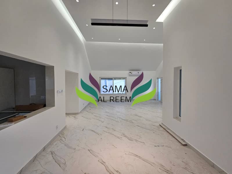 Renovated | Mature Garden | 3 Bed +Maid | Jumeirah 3 - Image 9