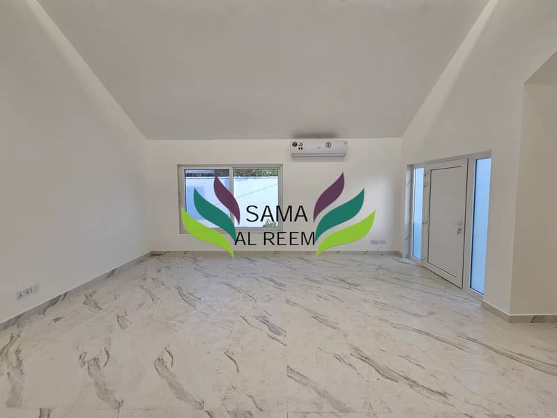 Renovated | Mature Garden | 3 Bed +Maid | Jumeirah 3 - Image 7