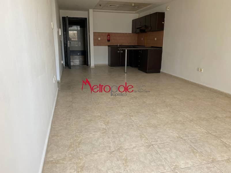 INVESTER DEAL | CORNER UNIT | POOL SIDE VIEW - Image 14