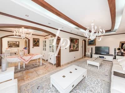 5 Bedroom Villa for Rent in The Meadows, Dubai - Full Lake View|Type 8|Luxurious Upgrades|Vacant 5 Bedroom Villa for Rent in The Meadows, Dubai - Full Lake View|Type 8|Luxurious Upgrades|Vacant