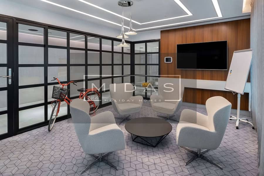 15 HOOKED MEETING ROOM. jpg