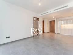 Stunning 2BRoverlooking RAK with Equipped Kitchen